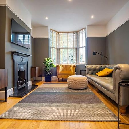 Hereford - Clifton Villa - Beautifully Presented House Located A Short Walk From City Centre - Sleeps 6 Guests - Perfect For Exploring Hereford - Hosted By Rentmyhouse エクステリア 写真