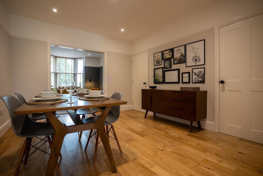 Hereford - Clifton Villa - Beautifully Presented House Located A Short Walk From City Centre - Sleeps 6 Guests - Perfect For Exploring Hereford - Hosted By Rentmyhouse エクステリア 写真