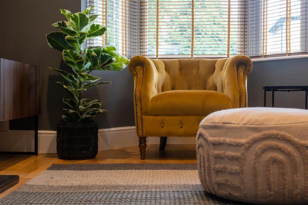 Hereford - Clifton Villa - Beautifully Presented House Located A Short Walk From City Centre - Sleeps 6 Guests - Perfect For Exploring Hereford - Hosted By Rentmyhouse エクステリア 写真